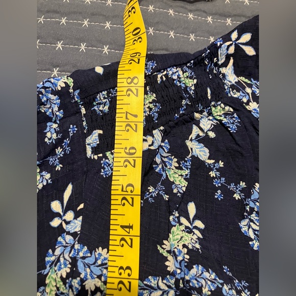 Lane Bryant Smocked Shoulder & Cuff Popover Blouse - Picture 12 of 14